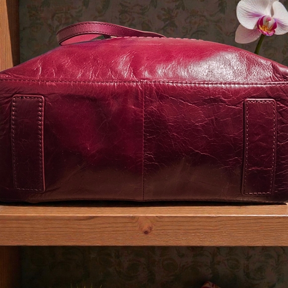 HOBO Internationsl Praise Leather Tote Bag
